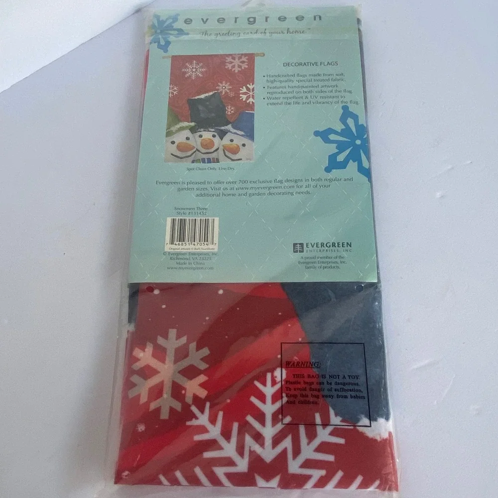 Evergreen Decorative Flag 29x43 Red New Snowmen Three Winter House Banner